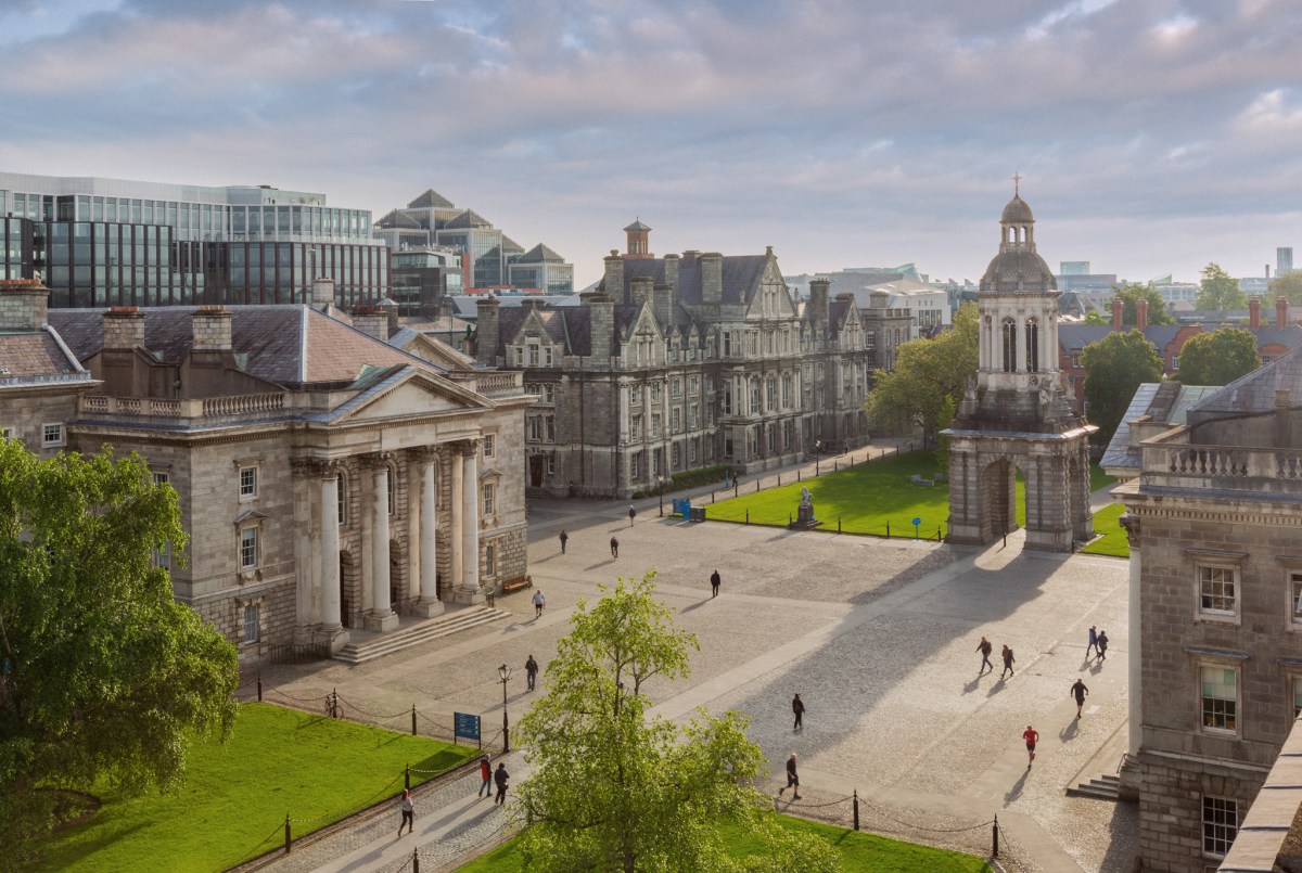 Trinity College Dublin – Campus view